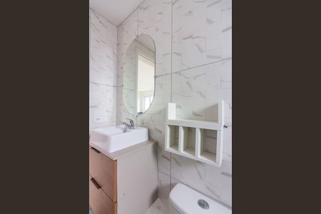 Banheiro de apartamento para alugar com 1 quarto, 33m² em Novo Osasco, Osasco