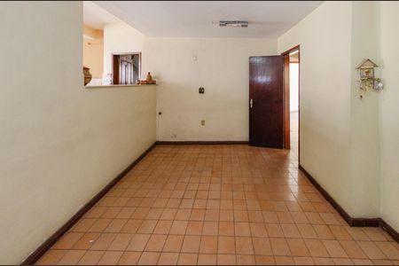 Apartamento à venda com 120m², 2 quartos e sem vagaSala de jantar