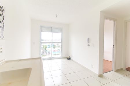 Sala/Cozinha de apartamento para alugar com 2 quartos, 33m² em Jardim Soares, São Paulo