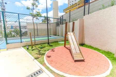 Apartamento para alugar com 33m², 2 quartos e sem vaga Apartamento para alugar com 33m², 2 quartos e sem vagaÁrea comum - Playground