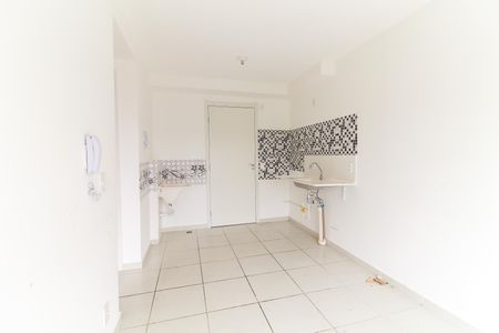Apartamento para alugar com 33m², 2 quartos e sem vaga Apartamento para alugar com 33m², 2 quartos e sem vagaSala/Cozinha