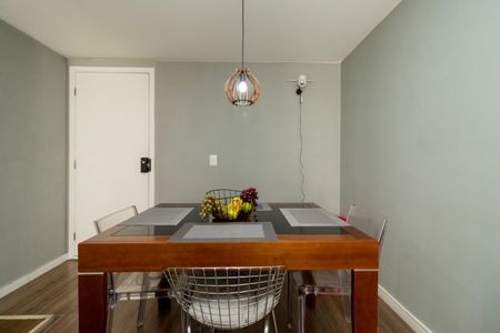 Sala de Jantar de apartamento à venda com 2 quartos, 59m² em Vila Ema, São Paulo