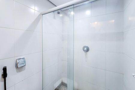 Banheiro de kitnet/studio à venda com 1 quarto, 15m² em Centro, Rio de Janeiro