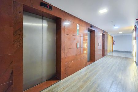 Studio à venda com 15m², 1 quarto e sem vagaElevadores