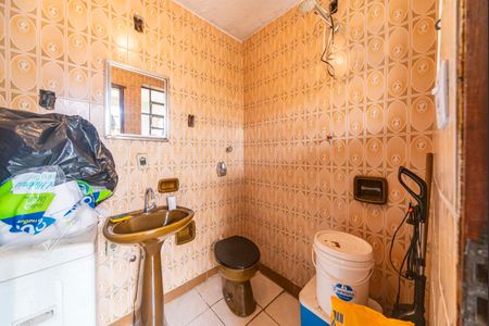 Casa à venda com 250m², 3 quartos e 2 vagas Casa à venda com 250m², 3 quartos e 2 vagasBanheiro 2