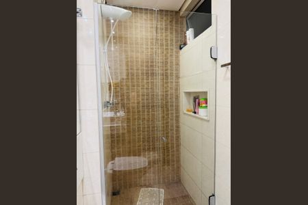 Apartamento à venda com 105m², 3 quartos e 2 vagasBanheiro