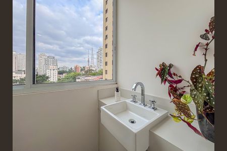 Apartamento à venda com 84m², 1 quarto e 2 vagasBanheiro