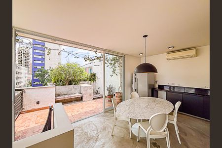 Apartamento à venda com 84m², 1 quarto e 2 vagasCozinha