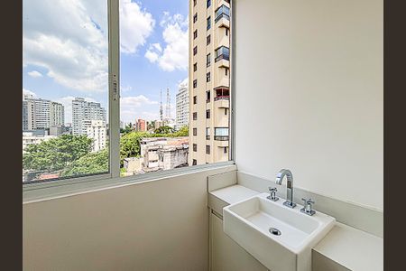 Apartamento à venda com 84m², 1 quarto e 2 vagasBanheiro