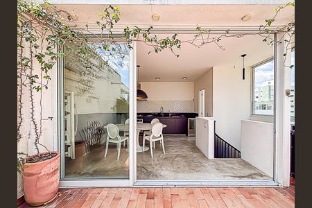 Apartamento à venda com 84m², 1 quarto e 2 vagasCozinha