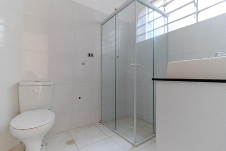 Banheiro de apartamento para alugar com 1 quarto, 45m² em Centro, São Paulo