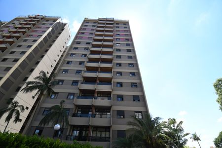Apartamento à venda com 94m², 3 quartos e 1 vagaFachada do bloco