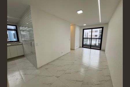 Sala de apartamento à venda com 3 quartos, 75m² em Recreio dos Bandeirantes, Rio de Janeiro