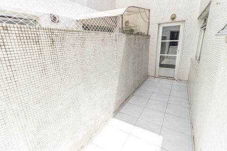Apartamento para alugar com 120m², 2 quartos e 1 vagaVaranda