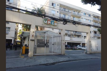 Apartamento à venda com 60m², 2 quartos e 1 vagaFachada