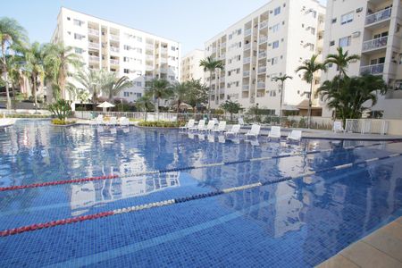 Apartamento à venda com 60m², 2 quartos e 1 vagaÁrea comum - Piscina