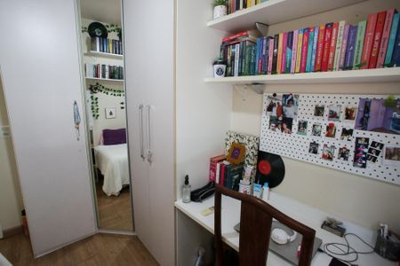 Apartamento à venda com 60m², 2 quartos e 1 vagaQuarto 2