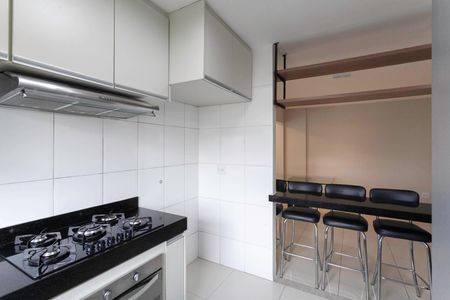 Apartamento à venda com 120m², 4 quartos e 2 vagas Apartamento à venda com 120m², 4 quartos e 2 vagasCozinha