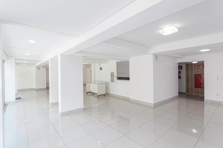 Apartamento à venda com 120m², 4 quartos e 2 vagas Apartamento à venda com 120m², 4 quartos e 2 vagasÁrea comum - Salão de festas