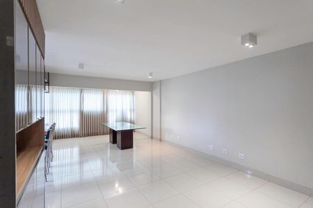 Sala de apartamento à venda com 4 quartos, 120m² em Castelo, Belo Horizonte