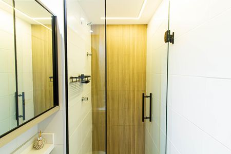 Apartamento para alugar com 32m², 1 quarto e sem vaga Apartamento para alugar com 32m², 1 quarto e sem vagaBanheiro da Suíte