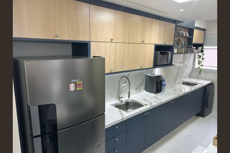 Apartamento à venda com 72m², 3 quartos e 2 vagasCozinha