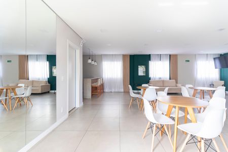 Apartamento à venda com 35m², 2 quartos e sem vagaÁrea comum - Salão de festas