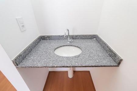 Apartamento à venda com 35m², 2 quartos e sem vagaBanheiro