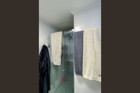 Apartamento à venda com 55m², 2 quartos e 1 vaga Apartamento à venda com 55m², 2 quartos e 1 vagaBanheiro