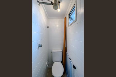 Apartamento à venda com 55m², 2 quartos e 1 vaga Apartamento à venda com 55m², 2 quartos e 1 vagaBanheiro de serviço