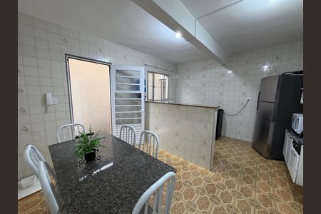 Casa à venda com 218m², 3 quartos e 3 vagasCopa
