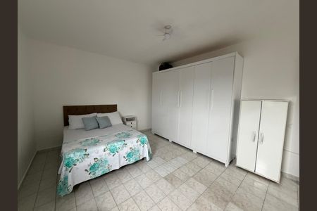 Casa à venda com 218m², 3 quartos e 3 vagasQuarto 1