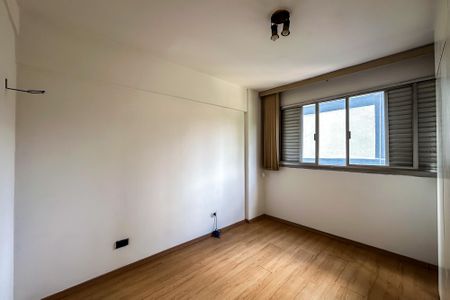 Apartamento para alugar com 65m², 2 quartos e 1 vagaQuarto 1
