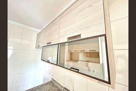 Apartamento para alugar com 65m², 2 quartos e 1 vagaCozinha