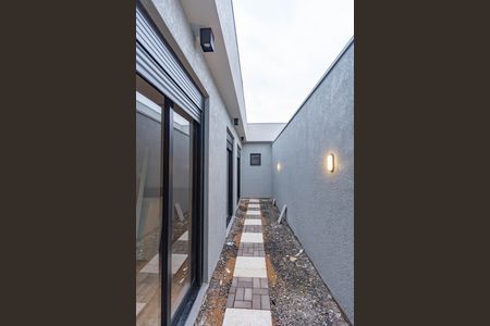 Casa à venda com 106m², 3 quartos e 2 vagas