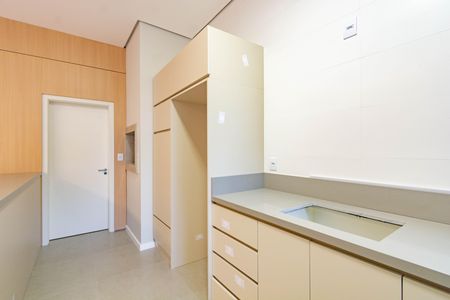 Casa à venda com 106m², 3 quartos e 2 vagas