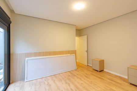 Casa à venda com 106m², 3 quartos e 2 vagas
