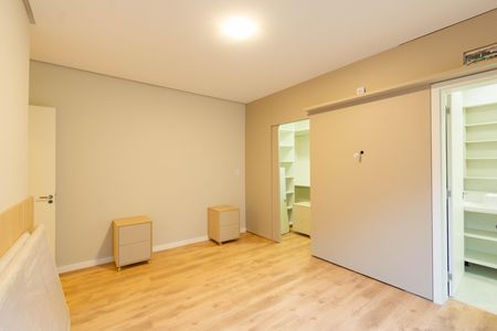 Casa à venda com 106m², 3 quartos e 2 vagas