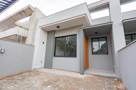 Casa à venda com 106m², 3 quartos e 2 vagas