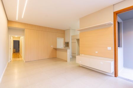Casa à venda com 106m², 3 quartos e 2 vagas