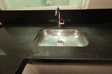 Apartamento à venda com 110m², 2 quartos e 1 vagaCozinha - Pia