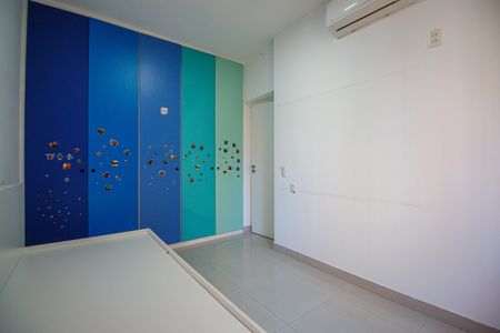 Apartamento à venda com 118m², 4 quartos e 2 vagas Apartamento à venda com 118m², 4 quartos e 2 vagasQuarto 2