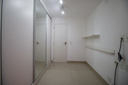 Apartamento à venda com 118m², 4 quartos e 2 vagas Apartamento à venda com 118m², 4 quartos e 2 vagasQuarto 3
