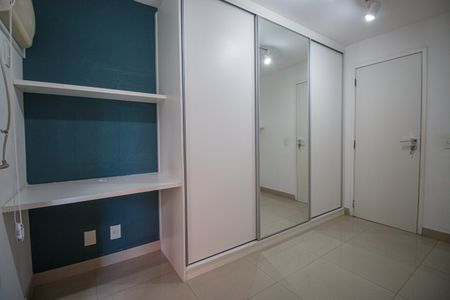 Apartamento à venda com 118m², 4 quartos e 2 vagas Apartamento à venda com 118m², 4 quartos e 2 vagasQuarto 3
