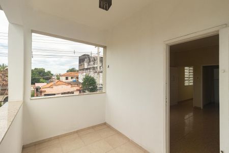 Apartamento para alugar com 78m², 2 quartos e sem vagaVaranda