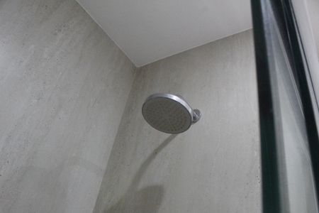 Banheiro de apartamento para alugar com 2 quartos, 50m² em Anil, Rio de Janeiro