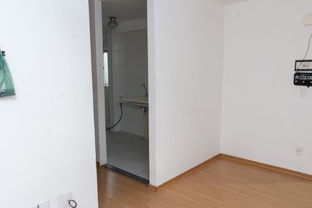 Apartamento para alugar com 55m², 2 quartos e 1 vaga Apartamento para alugar com 55m², 2 quartos e 1 vagaSala