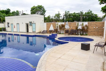 Apartamento para alugar com 55m², 2 quartos e 1 vaga Apartamento para alugar com 55m², 2 quartos e 1 vagaÁrea comum - Piscina