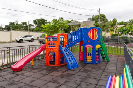 Apartamento para alugar com 55m², 2 quartos e 1 vaga Apartamento para alugar com 55m², 2 quartos e 1 vagaÁrea comum - Playground