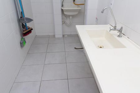 Apartamento para alugar com 55m², 2 quartos e 1 vaga Apartamento para alugar com 55m², 2 quartos e 1 vagaCozinha